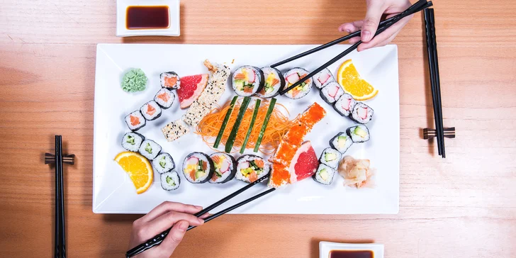 Pochutnejte si na sushi: 30, 49 i 69 ks s tuňákem, úhořem i červeným kaviárem