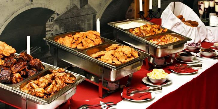 Dejte si, na co jen máte chuť: All you can eat v restauraci u Karlova mostu