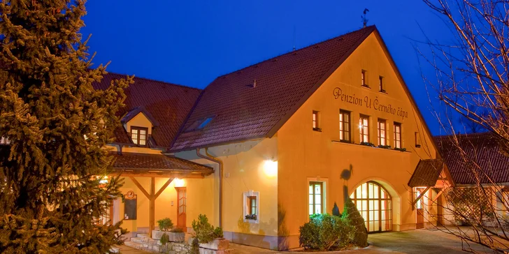 3 dny u Jindřichova Hradce: snídaně, romantická večeře a hodina ve vířivce