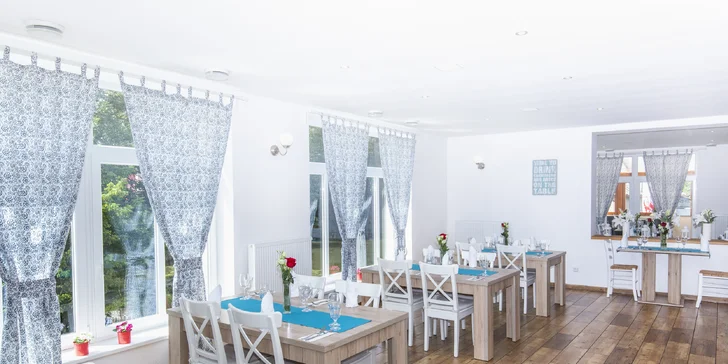 Dárkový voucher do moderní restaurace Naproseku v Sezemicích