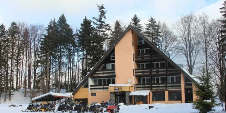 3–4 dny na Slovensku pro dva: Polopenze i sleva do koupacího sudu