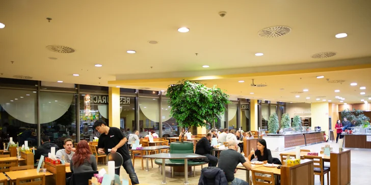 Večeře, co se do vás vejde: neomezená konzumace v asijském bistru