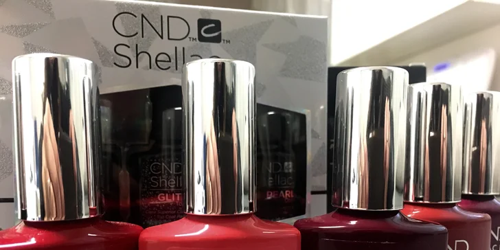 Dopřejte rukám luxus: manikúra s permanentním lakováním CND Shellac