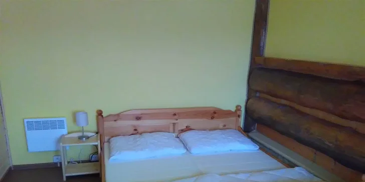 Rodinný odpočinek v penzionu u Vranovské přehrady se snídaní a vínem