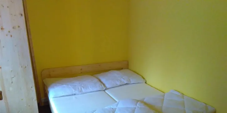 Rodinný odpočinek v penzionu u Vranovské přehrady se snídaní a vínem