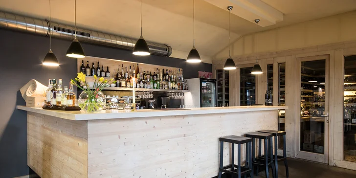 6chodové menu s rybími specialitami i kalamáry v podolské restauraci