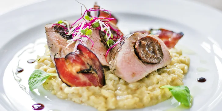 Dárkový voucher do moderní restaurace Naproseku v Sezemicích