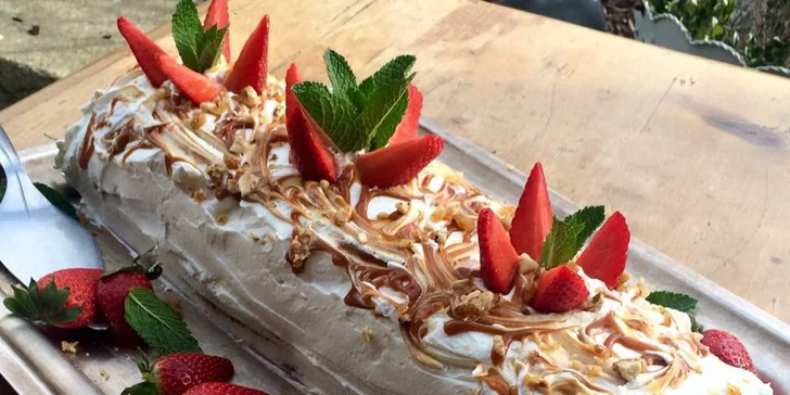 Dárkový voucher na cokoli z menu oceňované venkovské restaurace