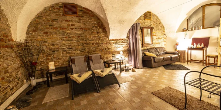 Královský wellness i gurmánský pobyt pro dva: privátní relaxace a procedury