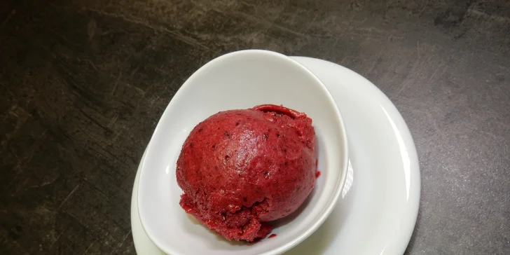 Degustační menu o 7 chodech připravené uznávaným šéfkuchařem