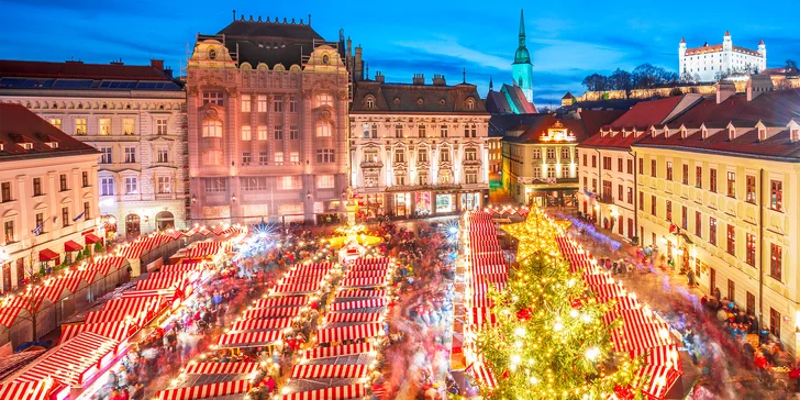Adventní Bratislava: doprava busem z Prahy i Brna, návštěva Devína i vánoční trhy