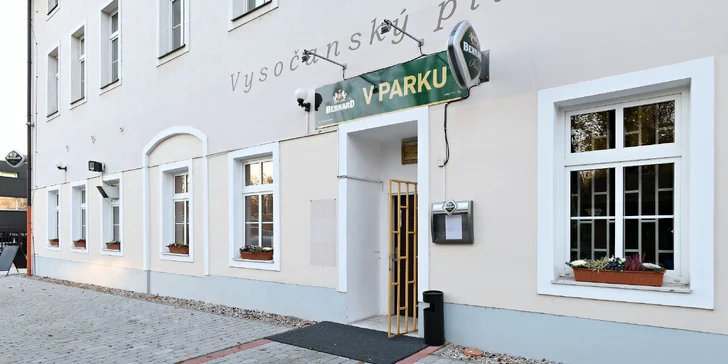Poctivá staročeská bašta: kachna nebo husa, červené zelí a variace knedlíků