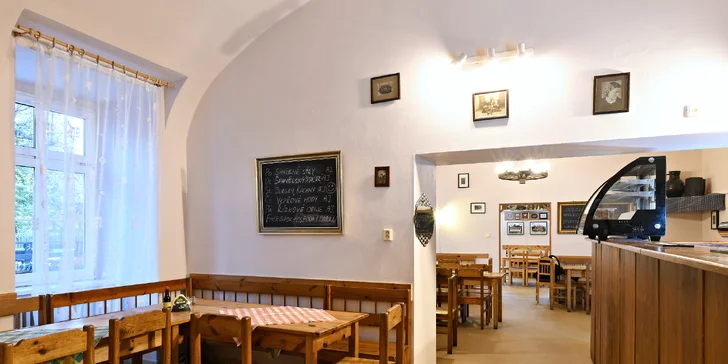 Vyrazte na pečeni: vepřová žebra, špikovaný králík nebo mísa plná řízků