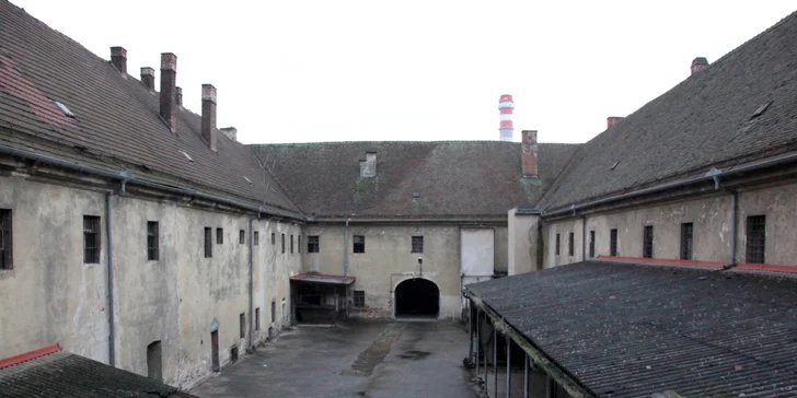Exkurze na Cejlu: Prohlédněte si bývalou věznici gestapa a komunistů