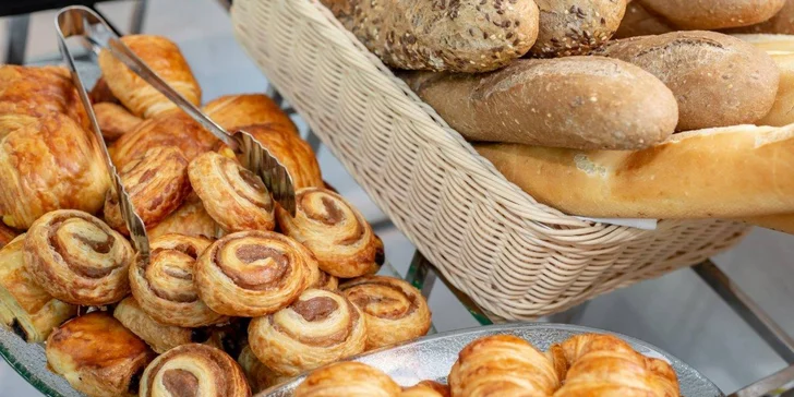 Tančící dům: otevřené vouchery na ubytování i do restaurace v hodnotě až 3000 Kč