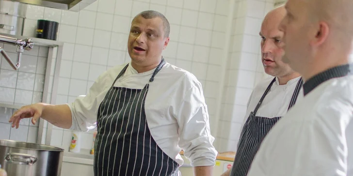 4chodové menu v restauraci oceněné nejvyšším počtem hvězd od Pohlreicha