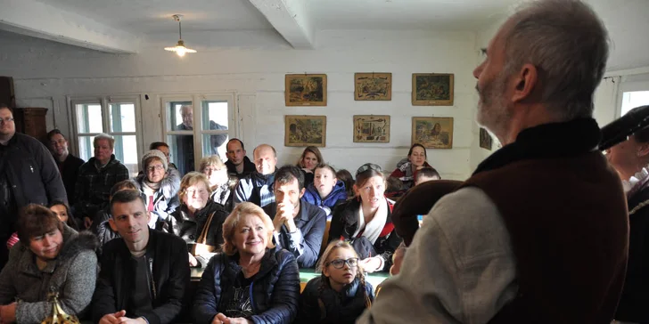 Tříkrálová koleda ve skanzenu v Kouřimi: zpívání koled, dílničky a tradice