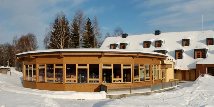 Za lyžováním a lenošením do Orlických hor: polopenze, wellness i fitko