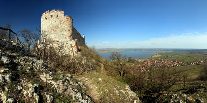 Pobyt v penzionu u Pálavy: 2 noci s polopenzí, sleva na vstup do Aqualandu