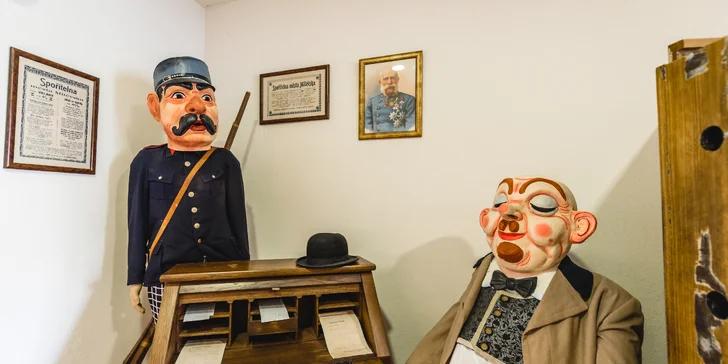 Milevské maškary: masopustní průvod, muzeum a 1 kg zabijačkových dobrot