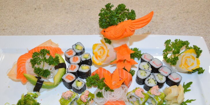 Sushi sety s 22 či 32 kousky: zdravá pochoutka s lososem, tuňákem i krevetou