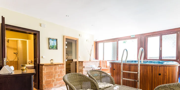 Romantický pobyt v historickém penzionu v centru Banské Štiavnice se snídaní