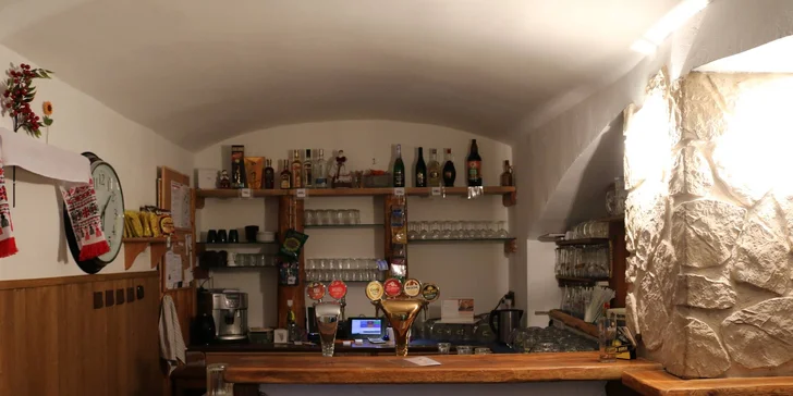 Menu plné ruských a ukrajinských specialit: pelmeně, pěrohy, vareniky a další