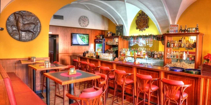 40% sleva na jakékoliv jídlo z menu Černého koně