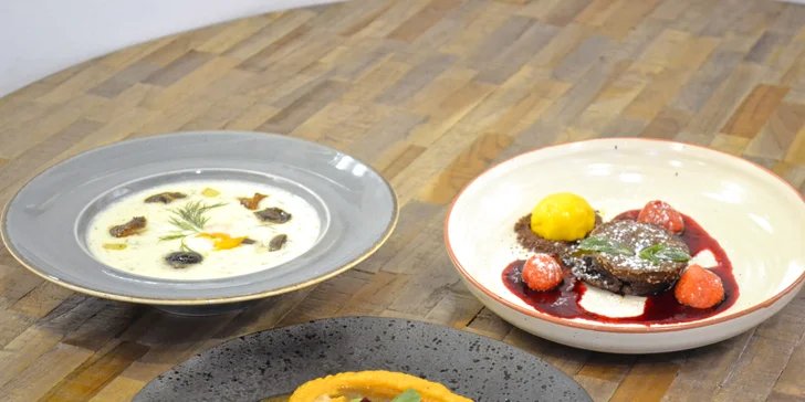 Hostina Hezky Česky: kuřecí prsíčko supreme či bůček ve skvělém menu