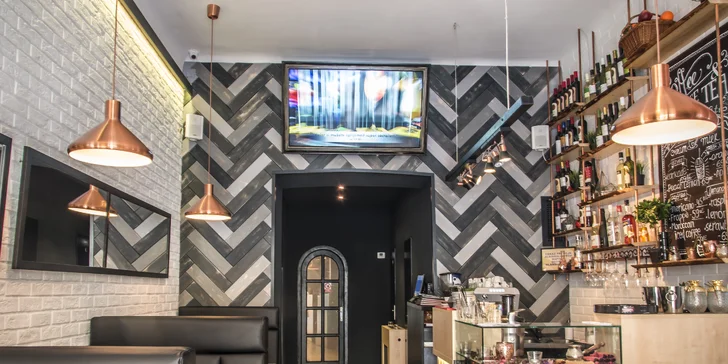 Masový nebo vege burger, americké brambory, dip a 20% sleva na nápoje pro 1 i 2 osoby