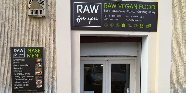 Pochutnejte si zdravě: otevřený voucher do raw bistra v hodnotě až 700 Kč