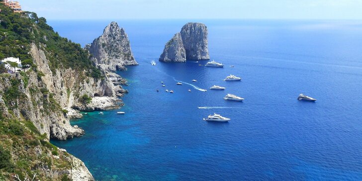 Ischia a Apulie koupáním a s výlety do Herculanem, na ostrov Procida a na Capri