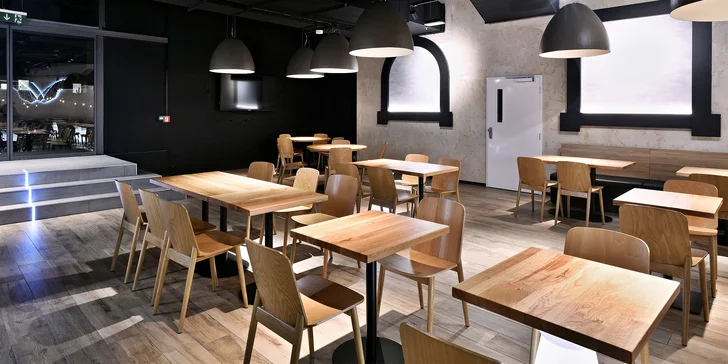  V Good Food připraví dvěma jedlíkům pečené koleno nebo vepřová žebra případně obojí.