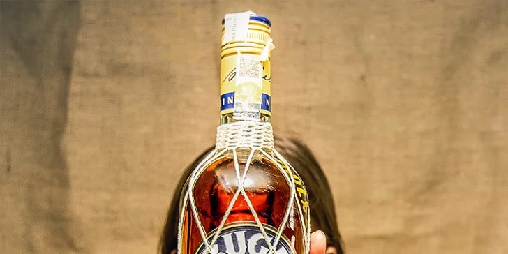Tatarský biftek z hovězího masa Chuck tender: klasicky či po belgicku a topinky nebo bagetky