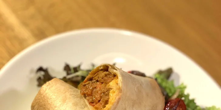Vegetariánské menu pro 2: předkrm, hlavní chod i dezert podle výběru