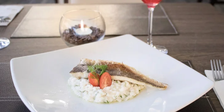 Gurmánsko-kulturní večer: tříchodové menu a Divadlo pod Palmovkou