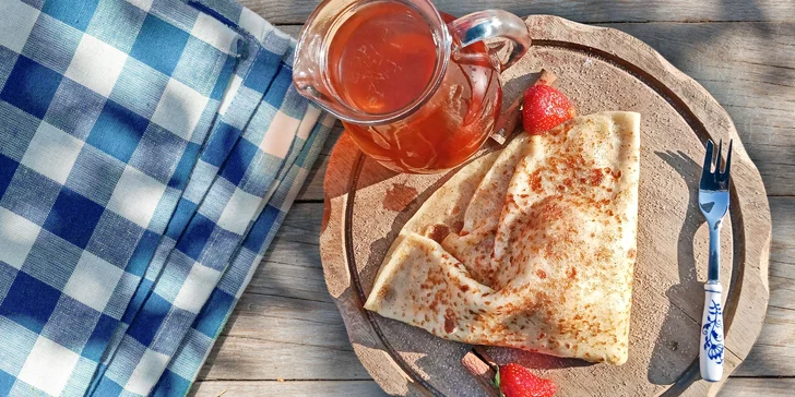 Zimní pochoutka: plněná pohanková palačinka i horká perníková limonáda