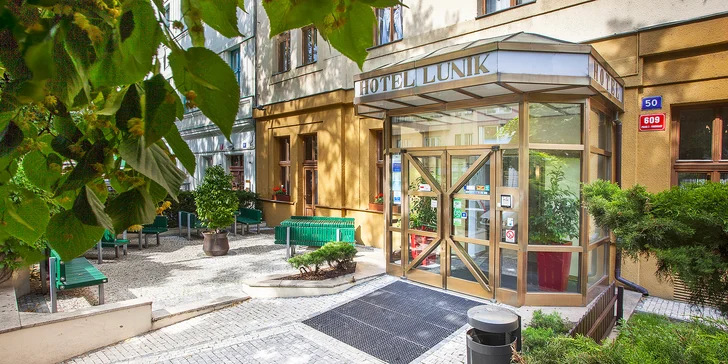 Pobyt v Praze: rodinný hotel na Vinohradech vč. bufetové snídaně