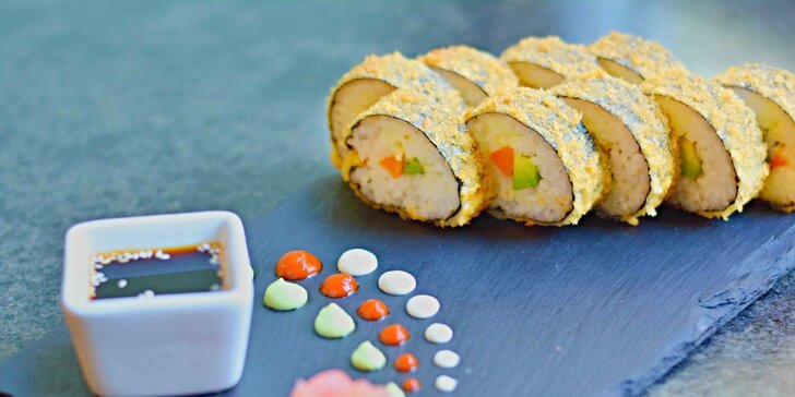 Vegetariánské menu s chody i pro vegany: knedlíčky s uzenou brynzou i sushi