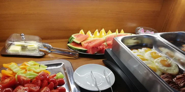 Pobyt v resortu u Liptova vč. snídaně: vyhřívaný bazén, slevy i wellness pro 2