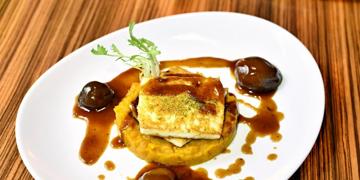 Bezmasá pochoutka: vegetariánské menu podle výběru pro dva