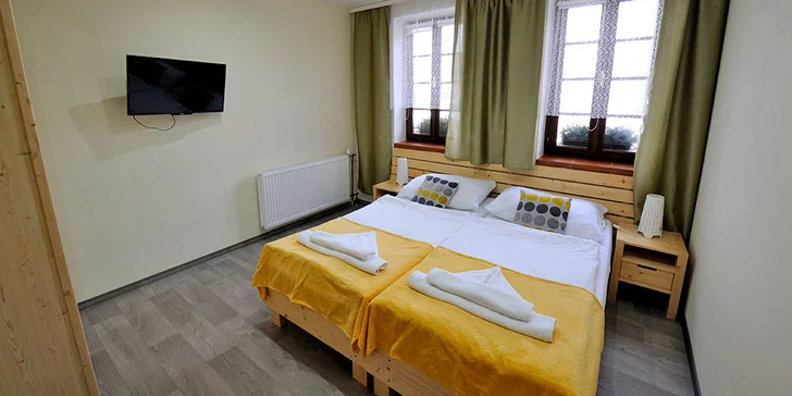 Pohoda v Lednici: apartmány u zámeckého parku, vyhřívaný bazén a víno