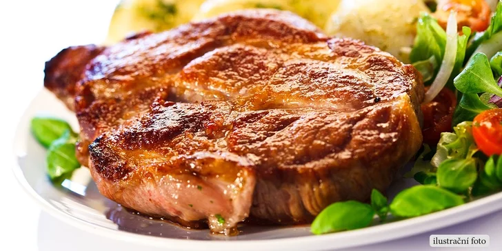 Jeden nebo dva lahodné chody pro dva v restauraci Dašický Dvůr