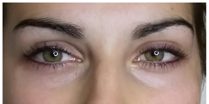 Permanentní make-up obočí pudrovou metodou nebo očních linek dle výběru