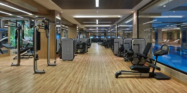 Záloha na bezbolestnou transplantaci vlasů v Istanbulu vč. cesty a hotelu