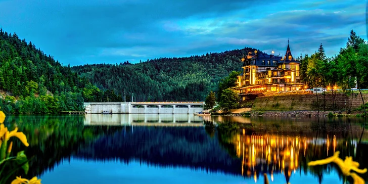 Jarní, letní i podzimní wellness pobyt ve špičkovém 5* hotelu u Karlových Varů