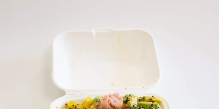 Havajské poke bowl s rybou, krevetami nebo vegetariánské + rozvoz po Praze