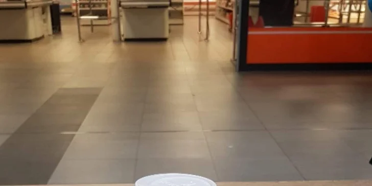Káva dle vlastního výběru a palačinka s nutellou nebo ovocem