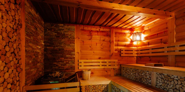 V rámci pobytu môžete každý deň štyri hodiny relaxovať vo wellness.