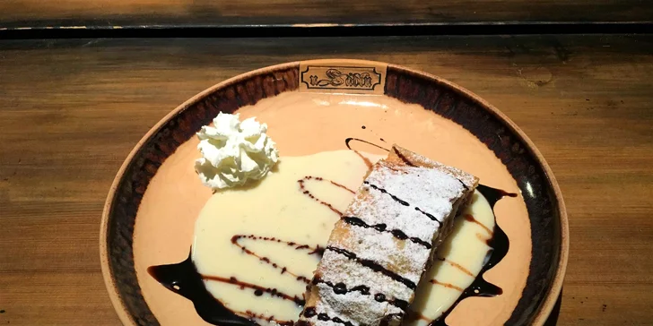 3chodové menu pro dva ve vyhlášené restauraci: masové špízy i kančí plátky